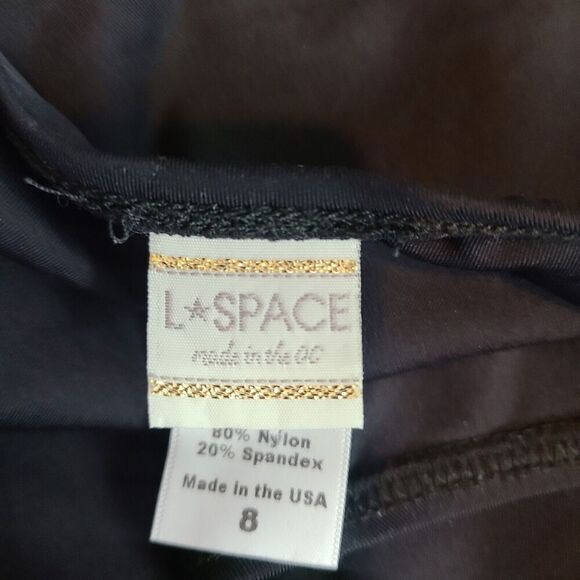 L Space Venice One Piece Swimsuit 8 Black White Cut-Out V-Neck Strappy - Picture 6 of 8